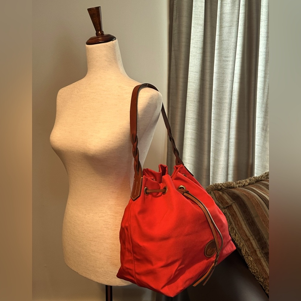 Red Drawstring Women's Bag - Picture 2 of 15